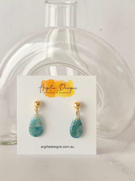 Petite Dangles #24